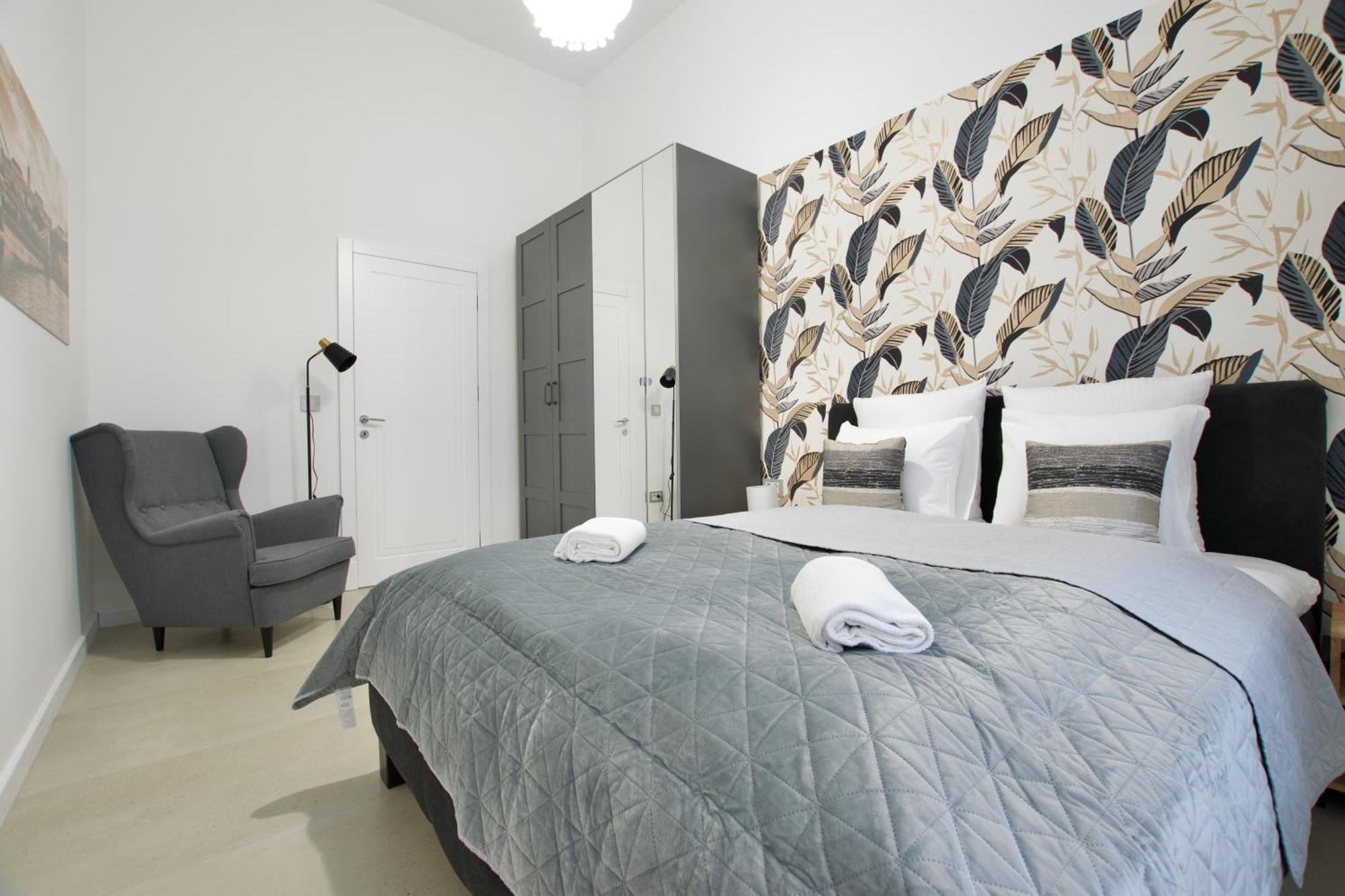 Premium By Hi5- Near New York Cafe Budapeszt
